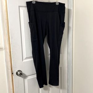 NWT Soma nonstop legging with pockets. Black size xxl